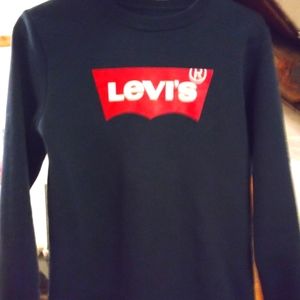 Women's Levi's crewneck sweatshirt